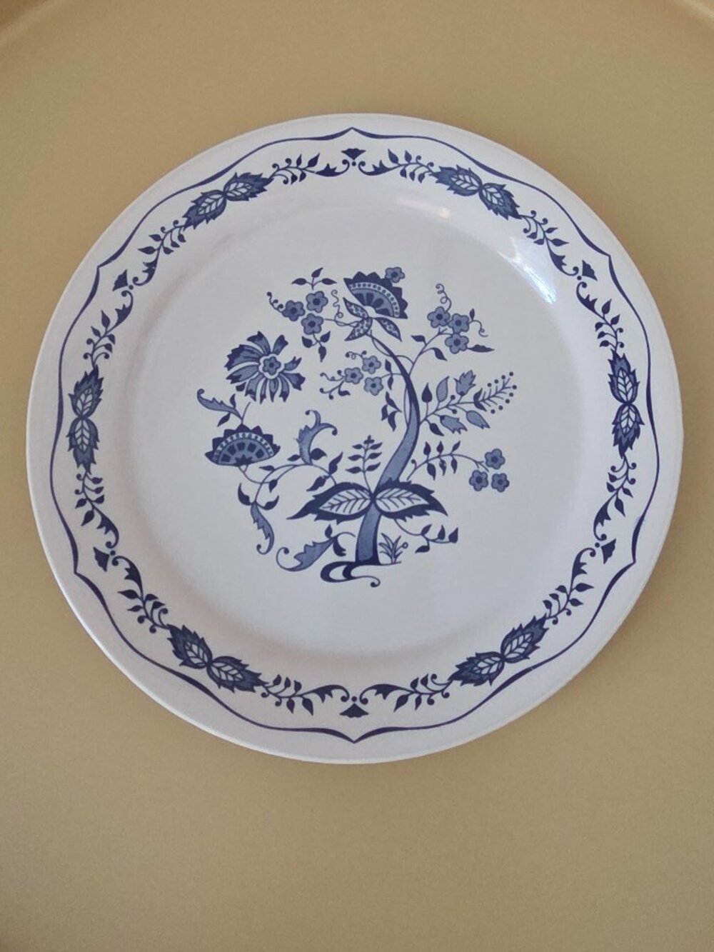 Corelle Cream Color Blue Floral Luncheon Plate 9" W